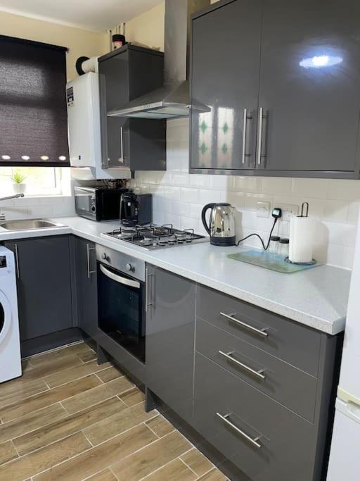 Modern 2 Bedroom Apartment In Derby City Centre Esterno foto